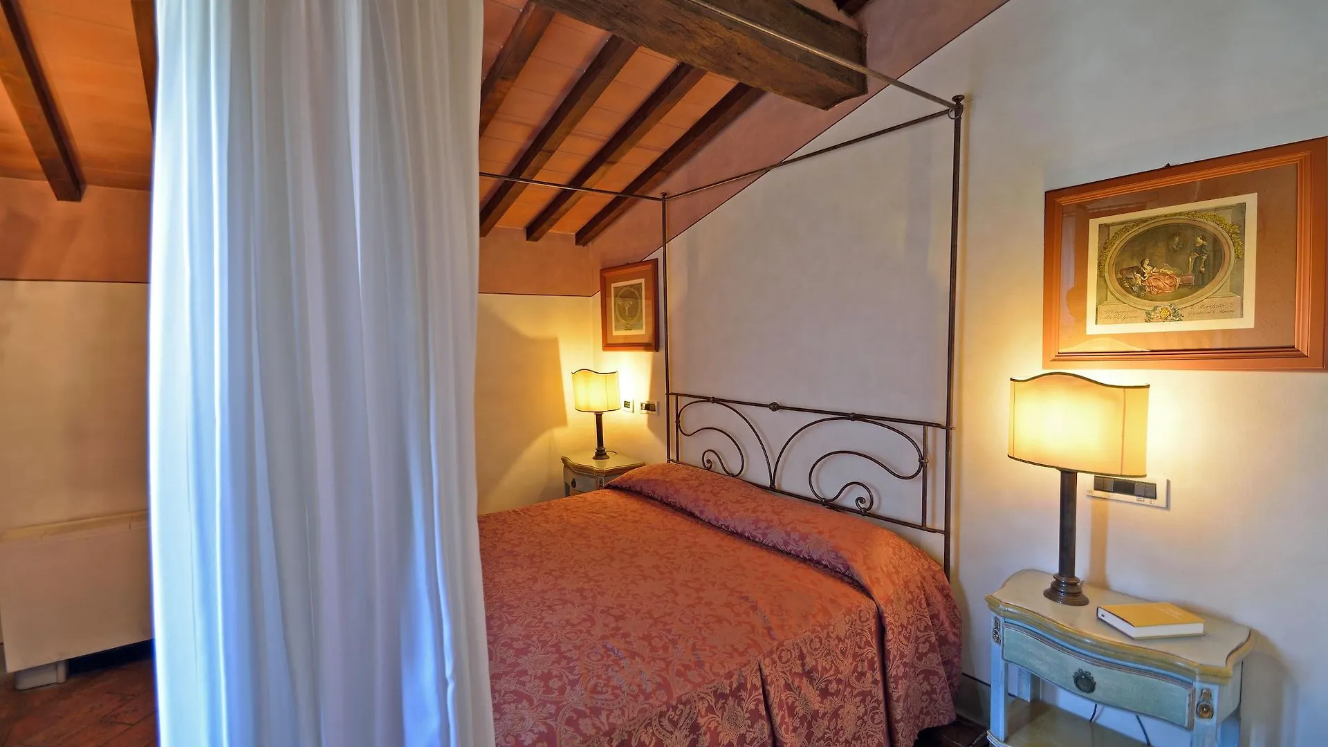 Calamidoro Hotel Calcinaia 4*,